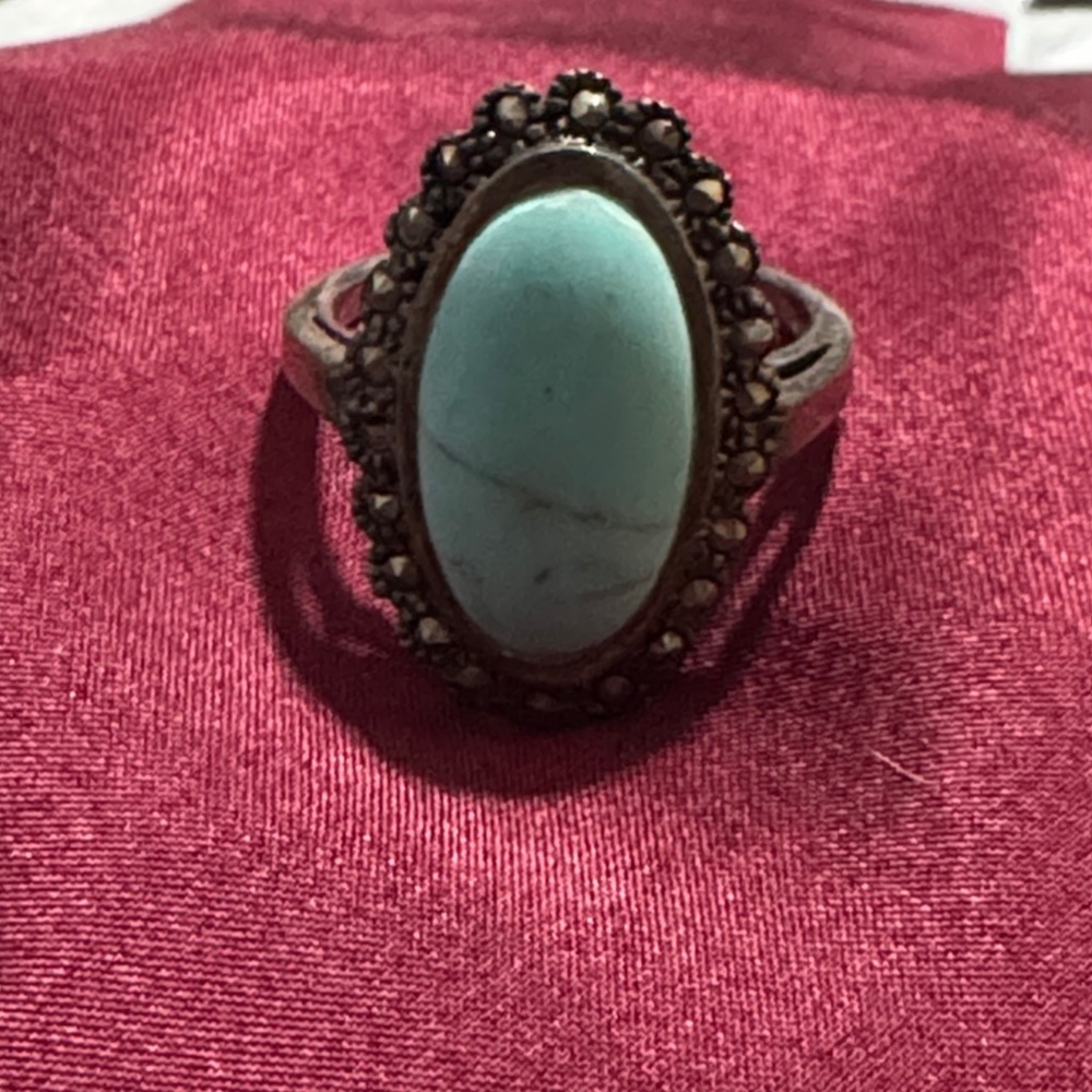Turquoise Oval Ring with Silver Accents